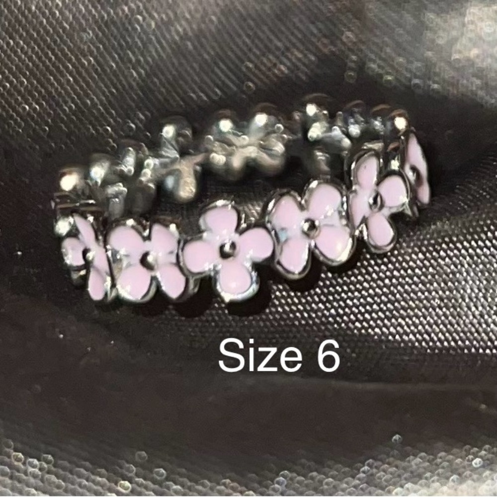 Pandora pink flower ring